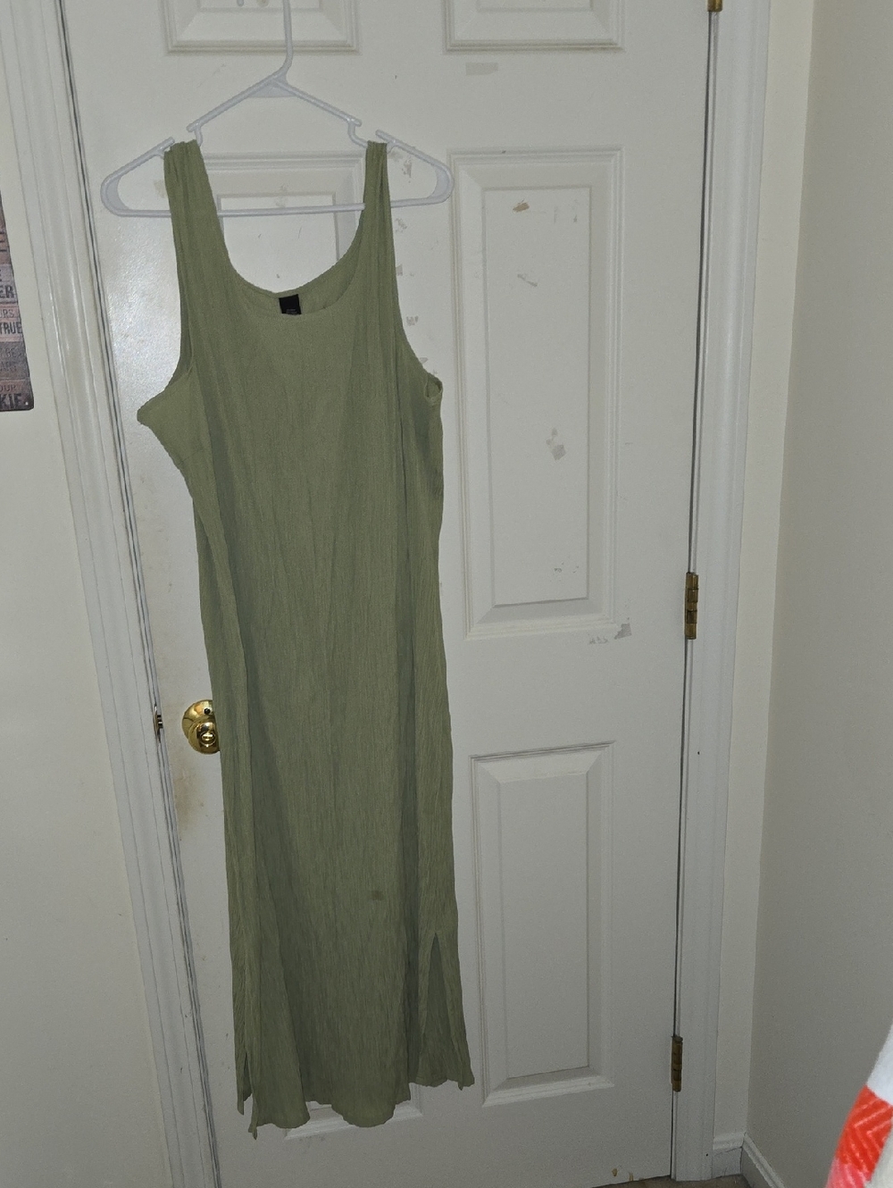 Women's Olive Green Sleeveless Maxi Dress